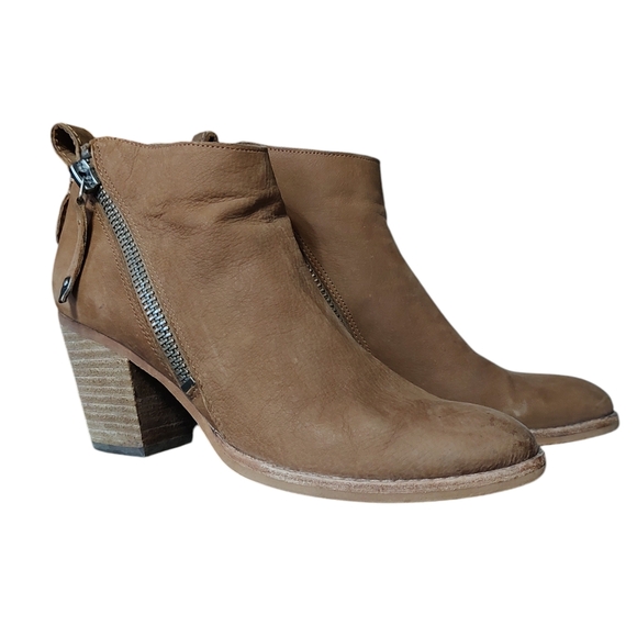Dolce Vita Calfskin Mocha Mousse Ankle Booties - Picture 4 of 7